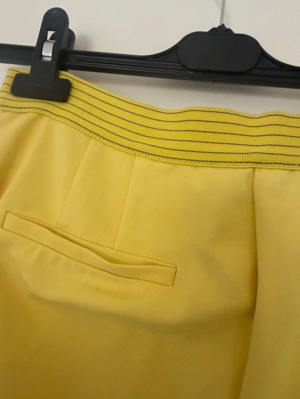 Bundle of 2 Ankle Pants. Zara Yellow (M) & H&M ice blue ankle (6) - Picture 4 of 8